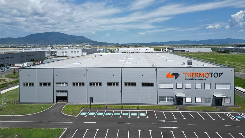 cine-suntem-img-right-16x9 cine-suntem-img-right-16x9